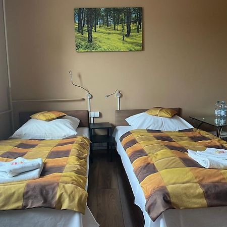 Strzelecka 1 Hotel Opole Bagian luar foto