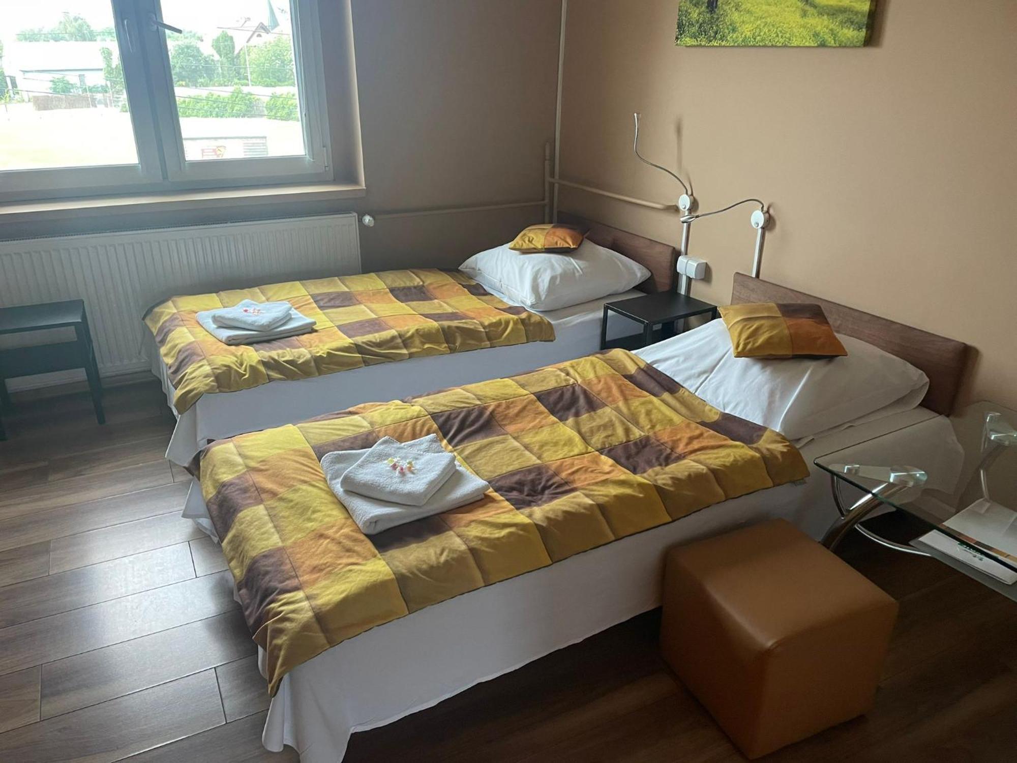 Strzelecka 1 Hotel Opole Bagian luar foto